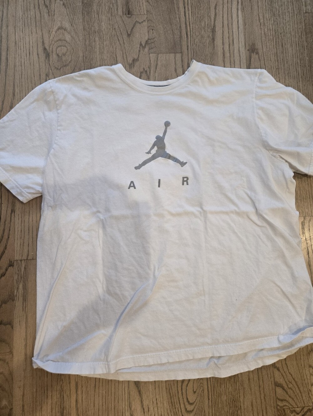 AIR JORDAN White Short Sleeve T-Shirt with Gray Jumpman Logo